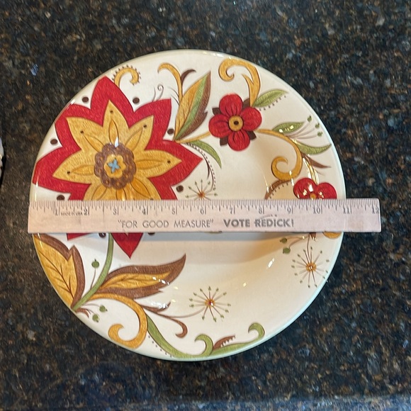 Pier One Dinner Plate- Carynthum Pattern - Picture 4 of 4